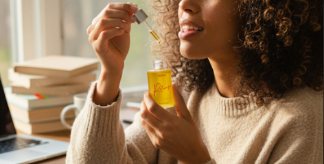CBD Intimate Oil vs Traditional Lube: What’s Better for Women’s Bodies?